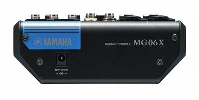 MG06X Аналоговый 6-канальный микшерный пульт. 2 микрофонных/линейных входа (моно) + 2 линейных входа (стерео). 1 стерео шина. 6 программ встроенного процессора эффектов